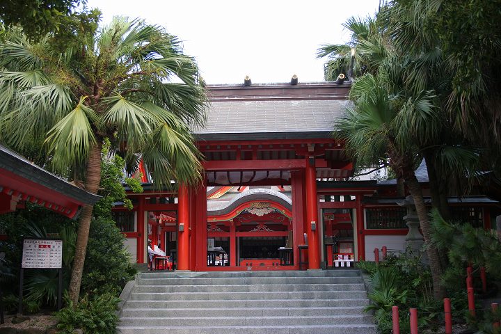 青島神社 神門
