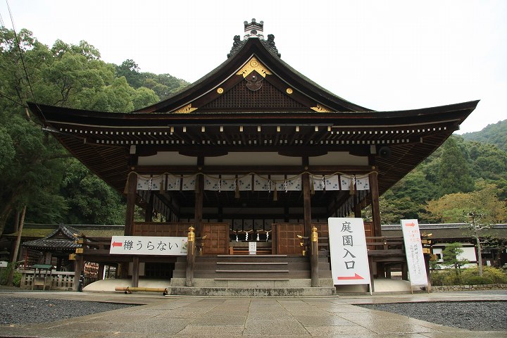 松尾大社 拝殿