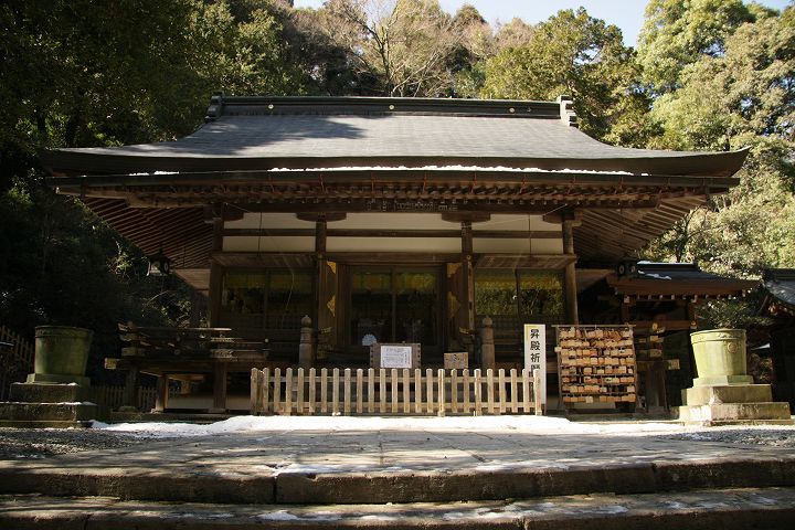 金鑚神社 拝殿