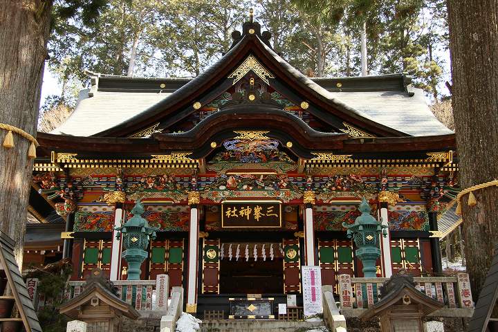三峯神社 拝殿