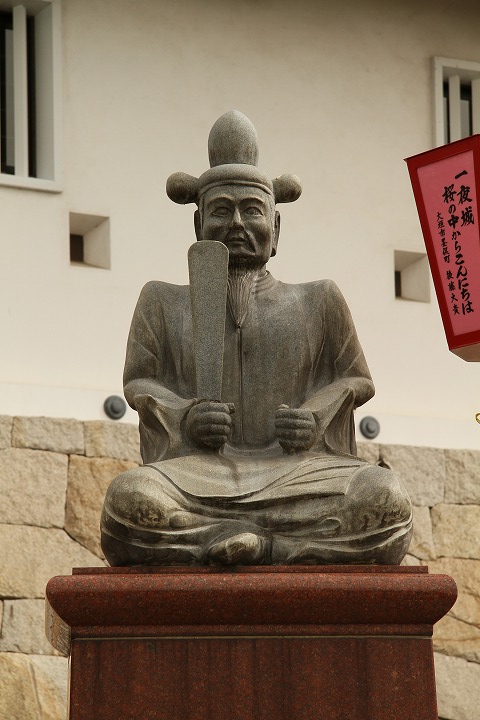 木下藤吉郎の像