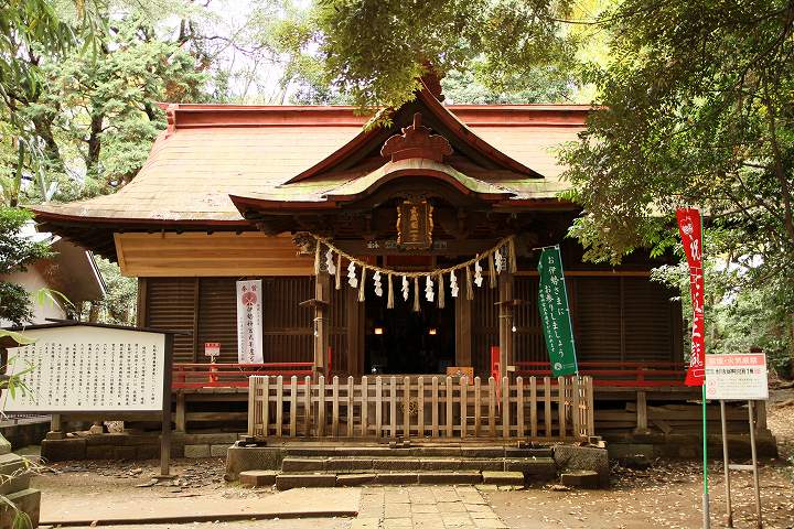 氷川女体神社 拝殿