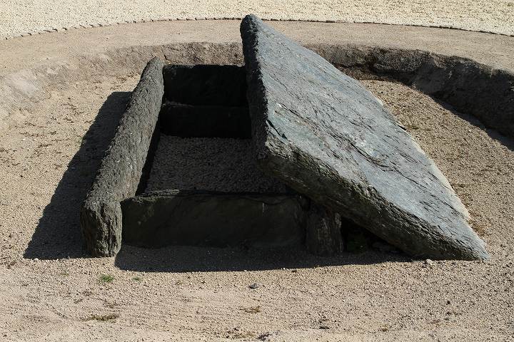 亀塚古墳 箱式石棺