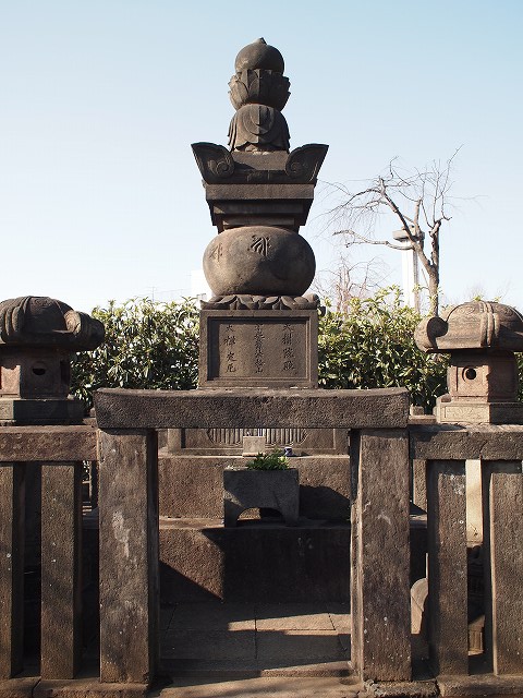 千姫の墓