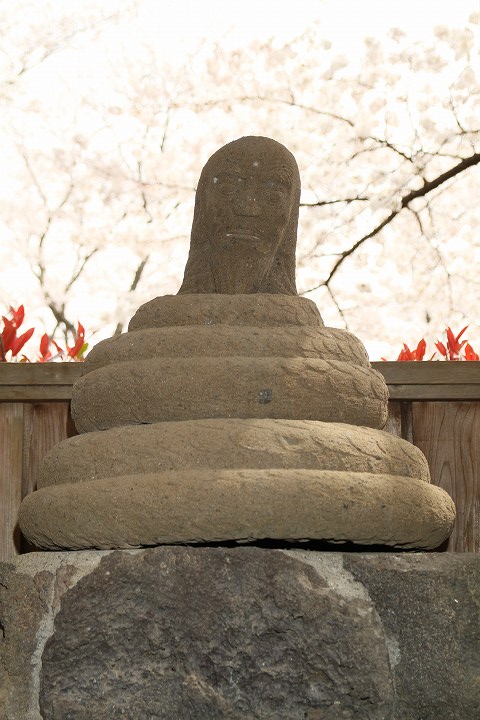 宝泉寺 宇賀神像